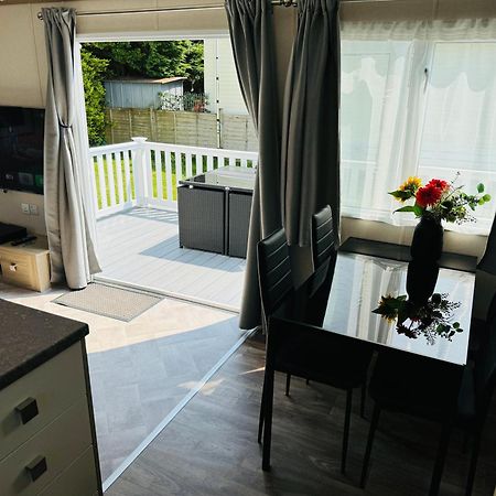 Rosa - Bournemouth Holiday Home Wimborne Minster Exterior photo